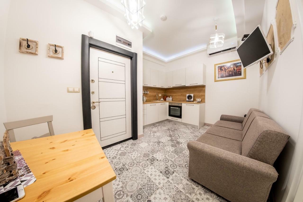 Sofia Pearl Life Apartment - No Window Apartment Dış mekan fotoğraf